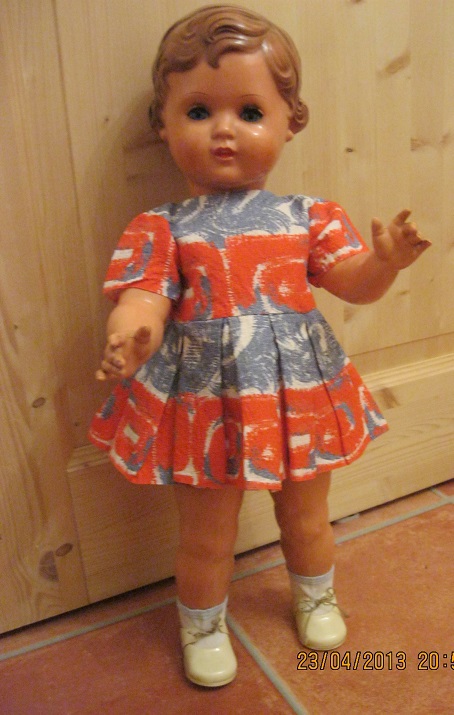Schildkröt Puppen Rasselpuppe Mädi Klassik Kollektion 16 cm groß